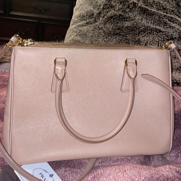 Prada Galleria Saffiano leather large bag - Picture 7 of 11